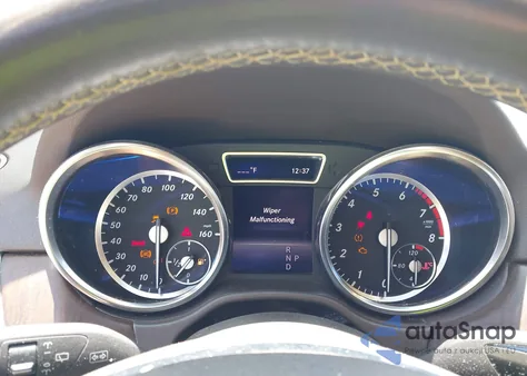 2015 Mercedes-Benz Ml 350 z USA, uszkodzony, nr VIN 4JGDA5JB9FA584344